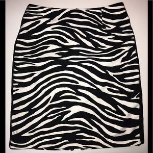Size 6 Skirt Zebra